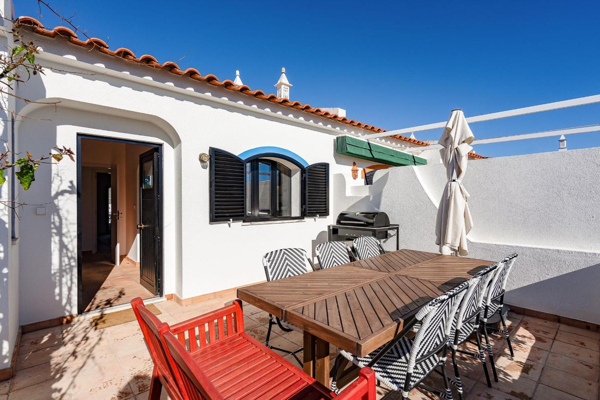 Vila Ramalhete W/ 3 Bdr & Balcony By Lovelystay Altura Bagian luar foto